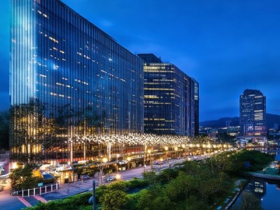 中山国际酒店停车选择指南