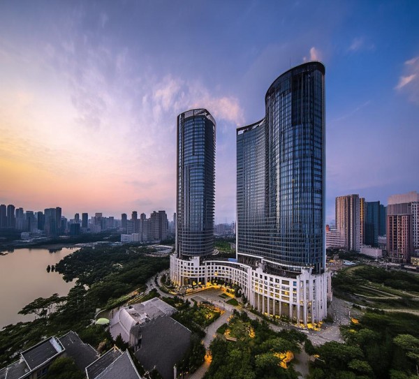 重庆丽苑大酒店位置介绍